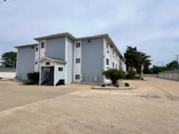 3130 W Monroe ST #312, Waukegan, IL 60085