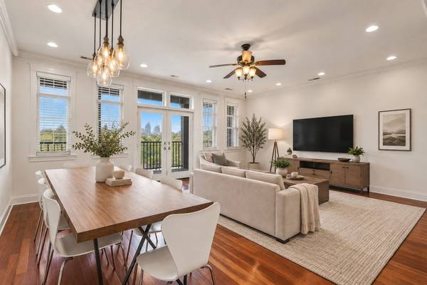3414 N Sheffield AVE #4, Chicago, IL 60657