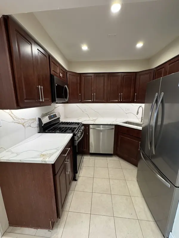 444 N State ST #2G, Chicago, IL 60654