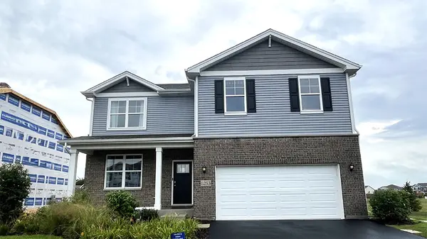 6253 Leinster LN, Tinley Park, IL 60477