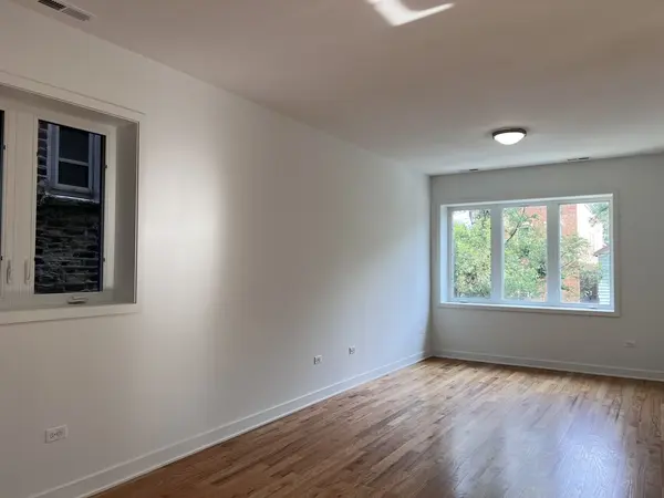 226 W 24th ST #2, Chicago, IL 60616