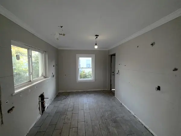 289 W 16th ST, Chicago Heights, IL 60411
