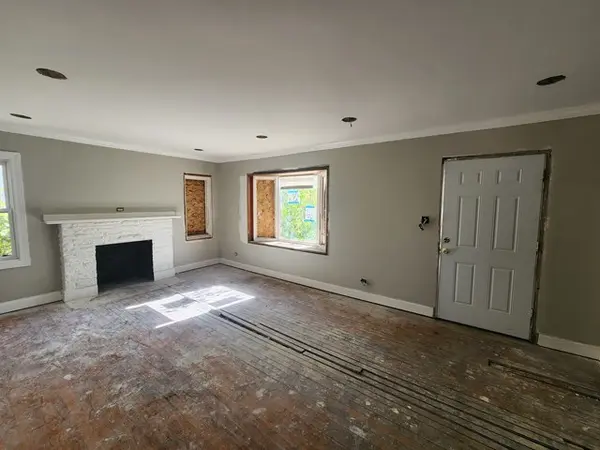 289 W 16th ST, Chicago Heights, IL 60411