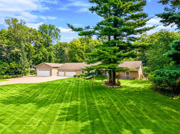 15375 11th ST S, Afton, MN 55001