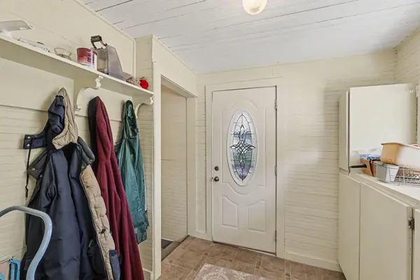 2309 4th ST, White Bear Lake, MN 55110