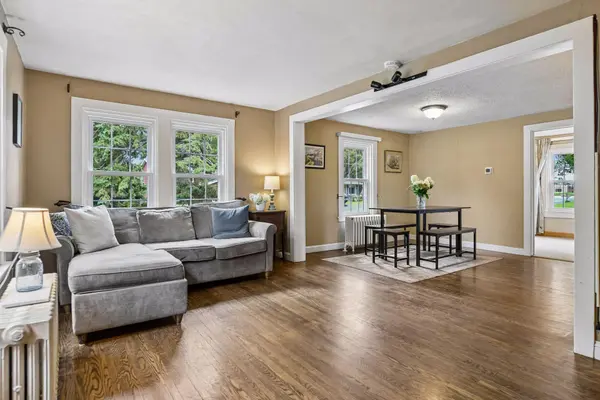 7706 Erie AVE, Chanhassen, MN 55317