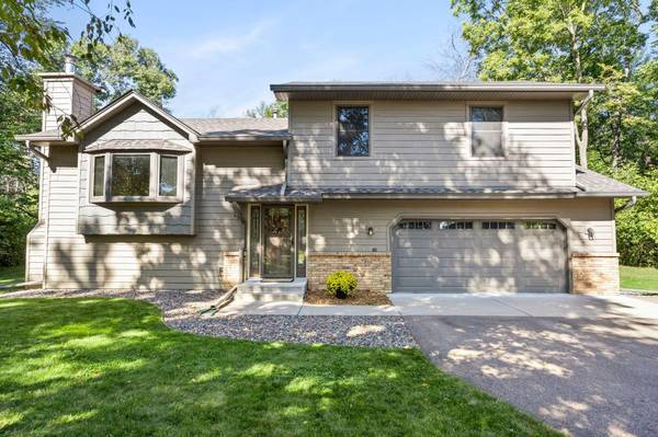 26120 Galen DR, Wyoming, MN 55092