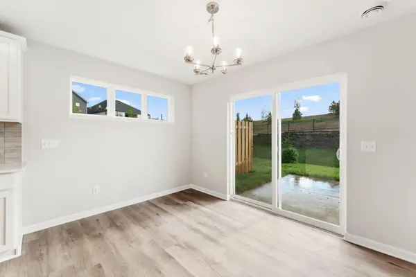 4327 Meadowview DR, Waconia, MN 55387