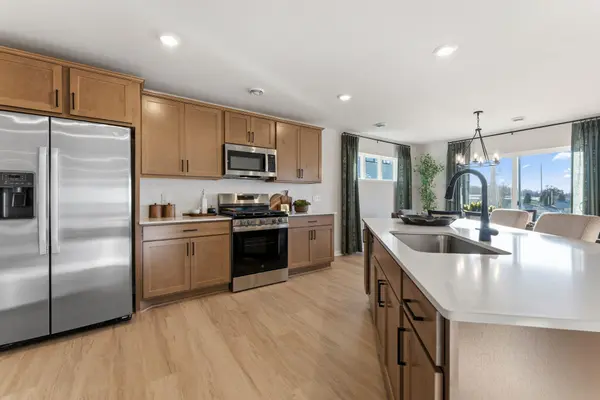 1233 Edge CIR, Jordan, MN 55352