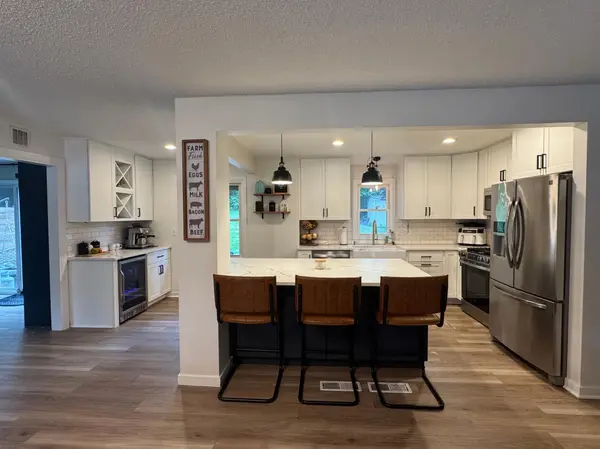 3537 Zealand AVE N, New Hope, MN 55427
