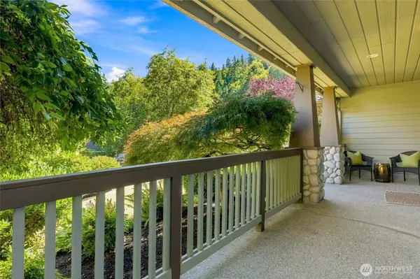 5627 193rd PL SE, Issaquah, WA 98027