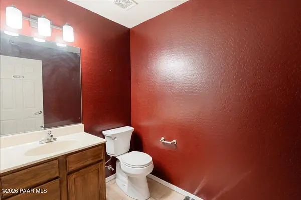 1013 N Fairway DR, Dewey-humboldt, AZ 86327
