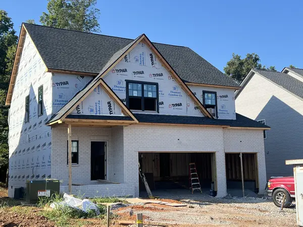 590 Pongracz Way, Clarksville, TN 37042