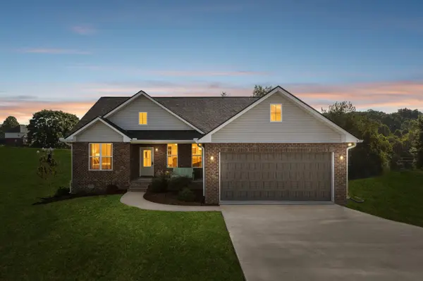 164 Lena Loop, Burns, TN 37029
