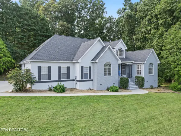 3223 Topside Drive, Kodak, TN 37764