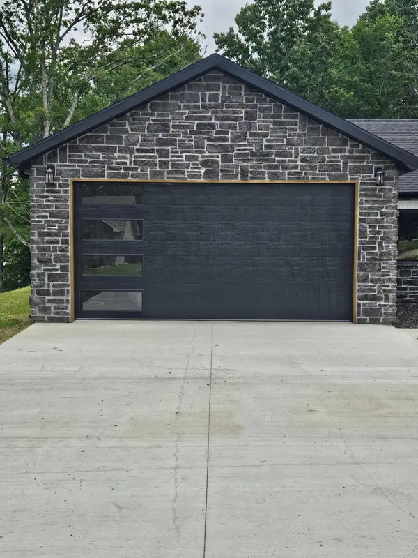 203 Juniper AVE, Cabool, MO 65689