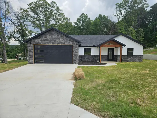 203 Juniper AVE, Cabool, MO 65689