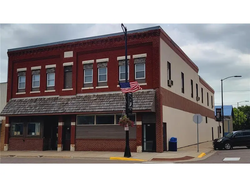 104 W Main ST, Cottonwood, MN 56229