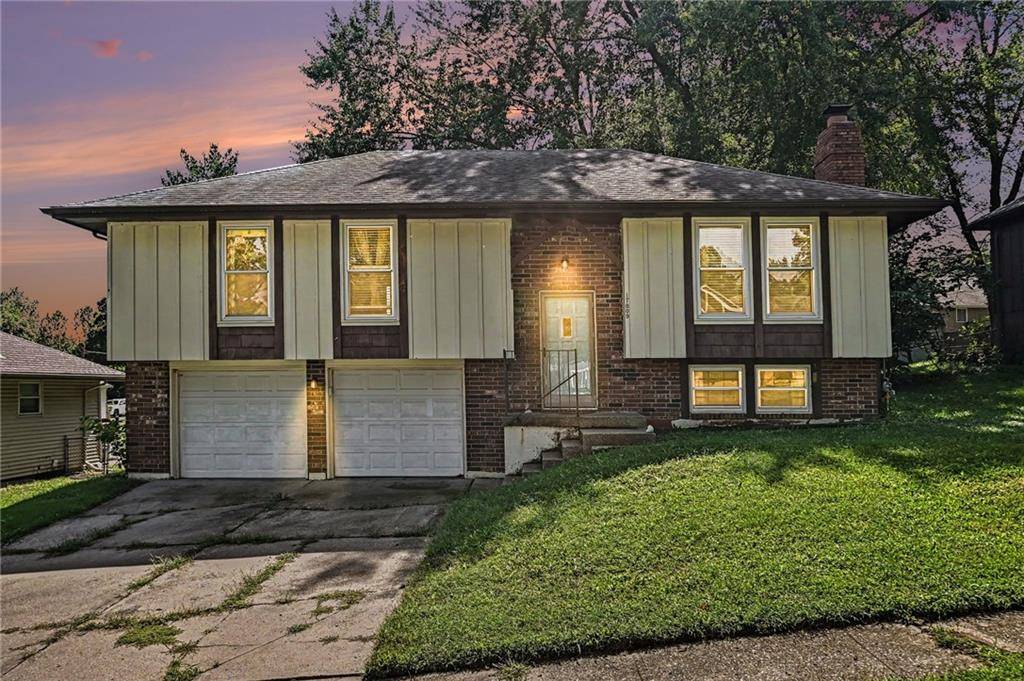 17009 E 3rd TER #S, Independence, MO 64056