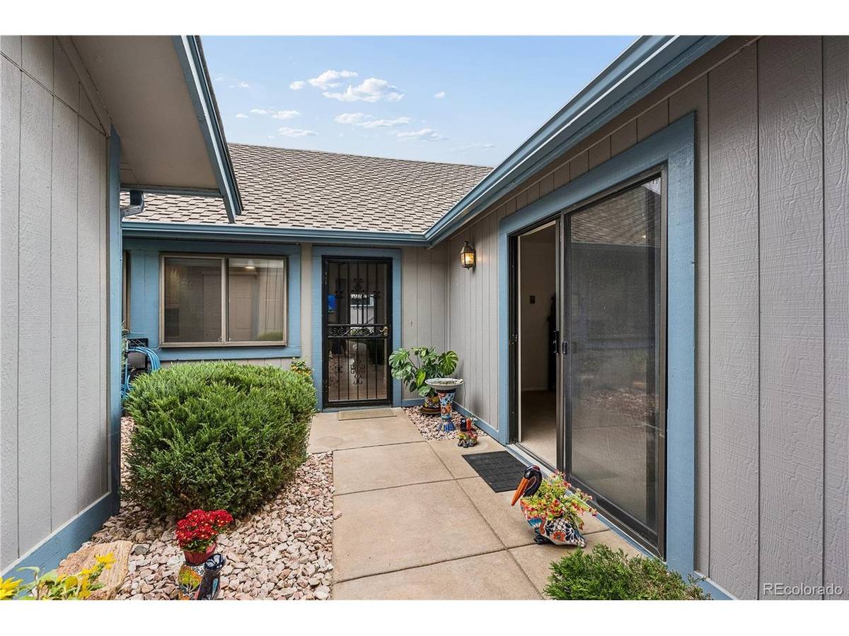 2448 S Victor #D, Aurora, CO 80014