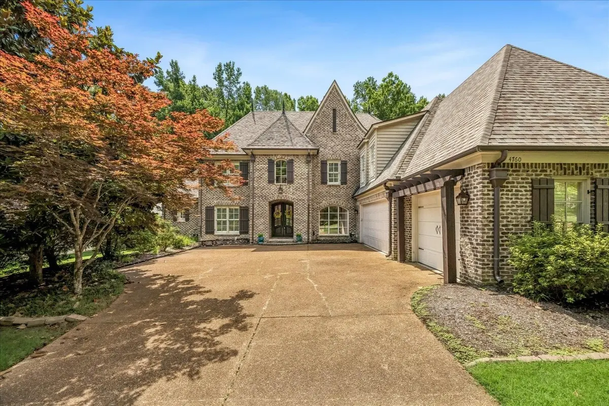 4760 MAPLE WALK DR, Lakeland, TN 38002
