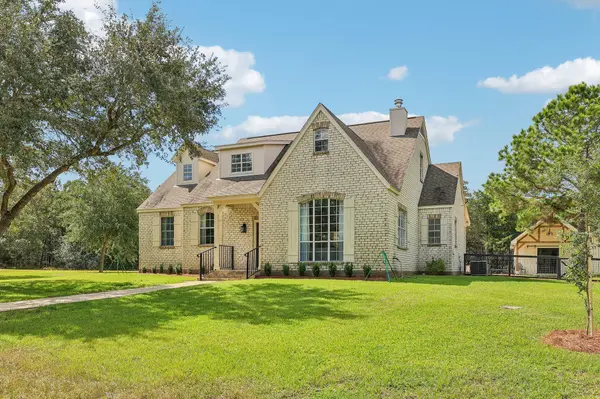 3199 County Road 103, Paige, TX 78659