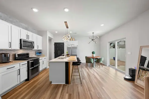 8013 Mellencamp DR, Austin, TX 78744
