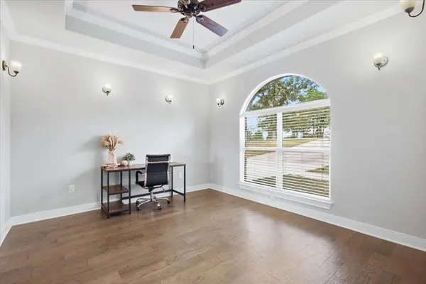 107 E Tanglebriar CT, Bastrop, TX 78602