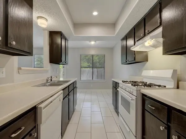 9203 Kempler DR #A, Austin, TX 78748