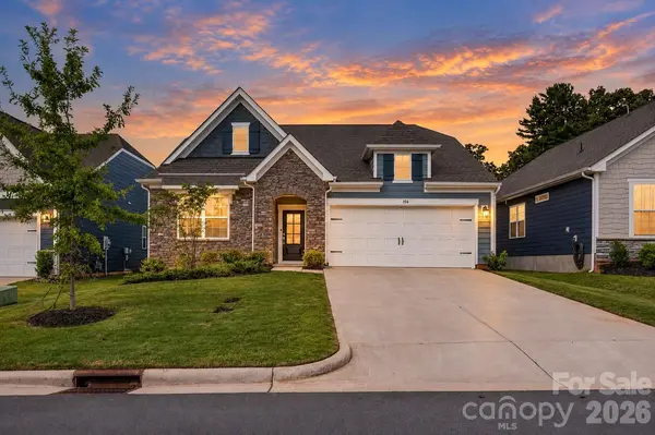 156 White Apple WAY, Statesville, NC 28625