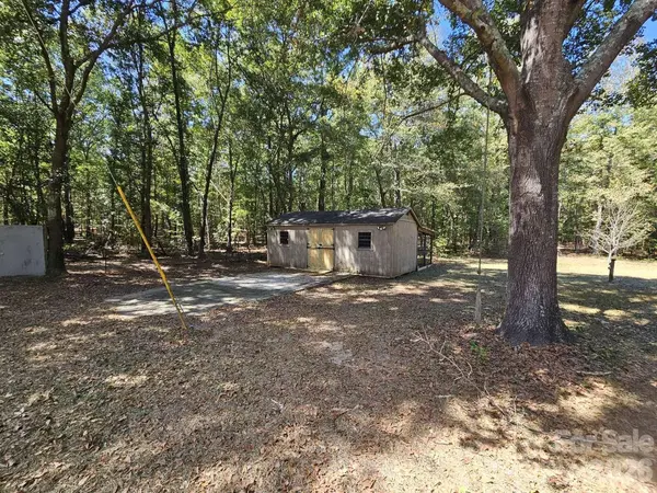 7159 Rev Melvin Adams RD, Kershaw, SC 29067