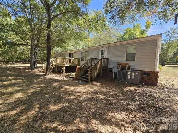 7159 Rev Melvin Adams RD, Kershaw, SC 29067
