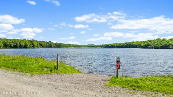 1C Dunn LN, Thompson, PA 18465