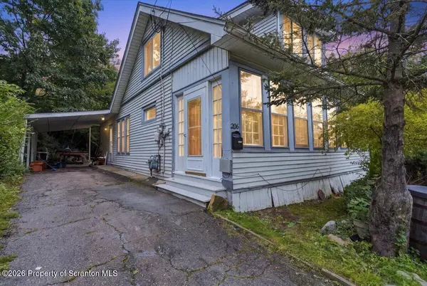 206 Main AVE, Clarks Summit, PA 18411