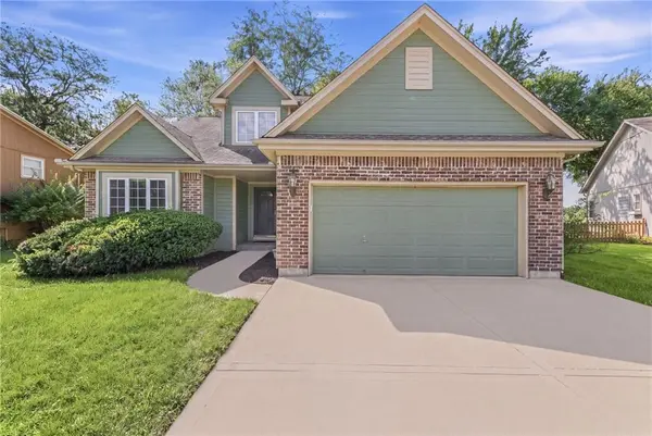 6227 W 155th PL, Overland Park, KS 66223
