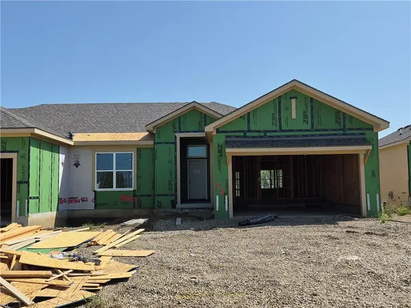 14665 Amanda LN, Basehor, KS 66007
