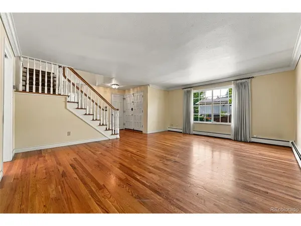 3700 S Roslyn, Denver, CO 80237