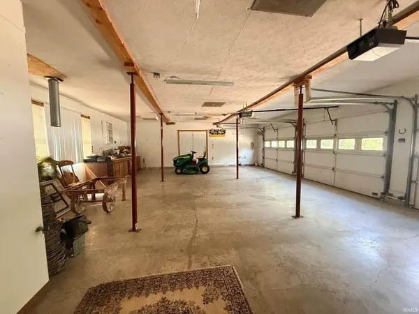 3389 N Pierce DR, Solsberry, IN 47459