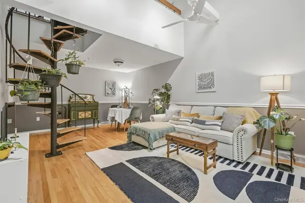 10 Nicole CIR #9, Ossining, NY 10562