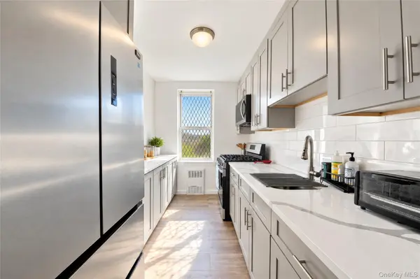 300 N Broadway #4M, Yonkers, NY 10701