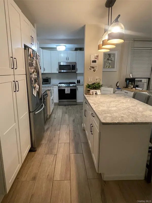 6215 53rd AVE #1A, Maspeth, NY 11378