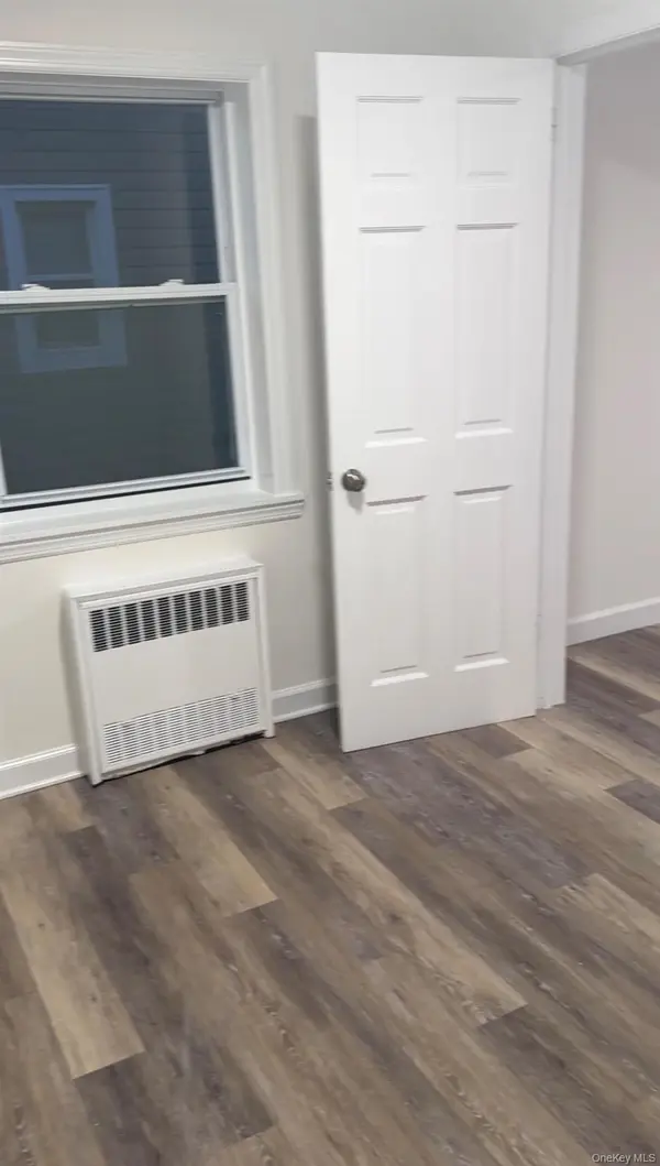 27-52 Curtis ST, East Elmhurst, NY 11369
