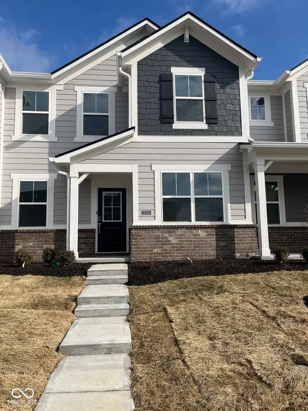 17355 NE WELLBURN DR NE, Westfield, IN 46074