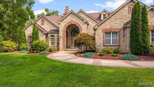 1252 Pinehurst Club CT, O'fallon, MO 63366