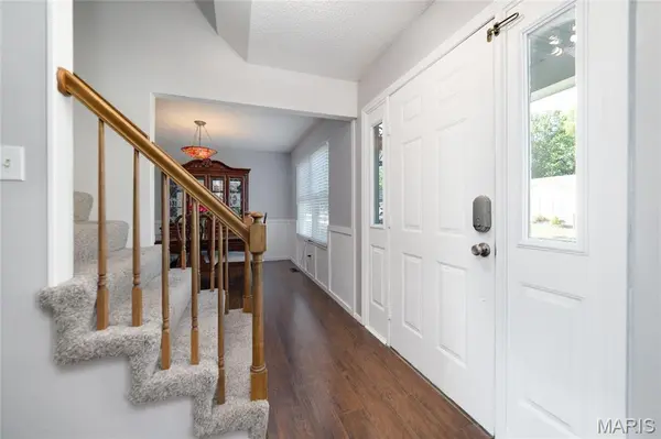 1156 Carrington DR, St Peters, MO 63376