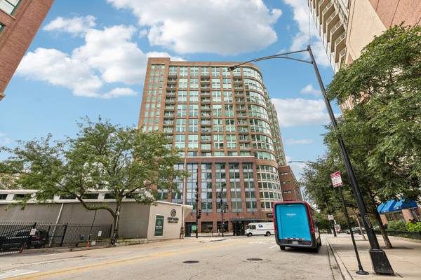 600 N KINGSBURY ST #101, Chicago, IL 60654