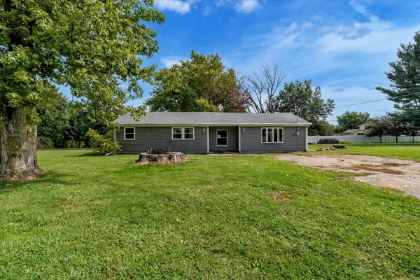 11211 Ridgewood RD, Milan, IL 61264