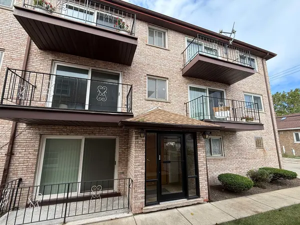 5824 S Archer AVE #2B, Chicago, IL 60638