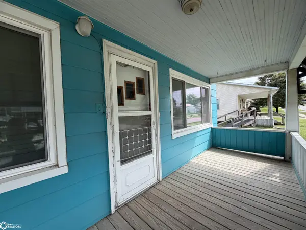 402 E State ST, Centerville, IA 52544