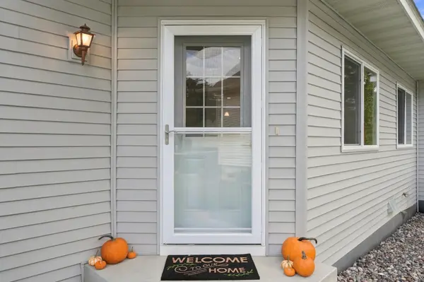 3806 Meadowview WAY, Saint Bonifacius, MN 55375